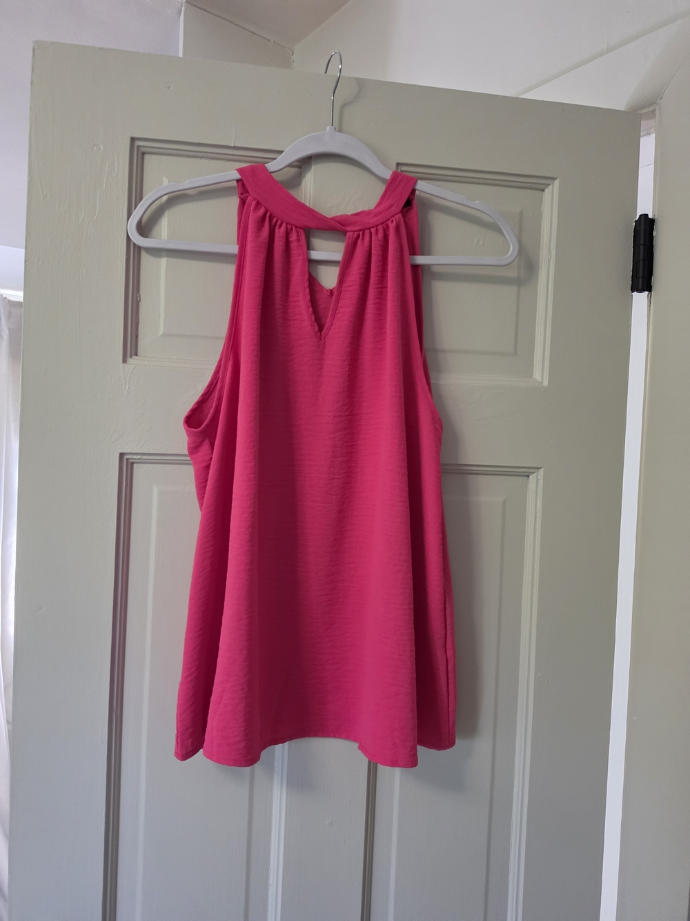 Shein Women's Fuchsia Halter Tank Top